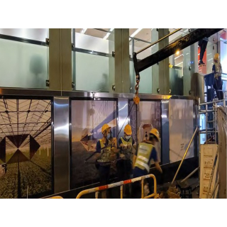 Glass Work - HSBC Mongkok - 6